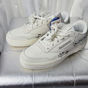 REEBOK WOMEN’S BOLD SNEAKERS